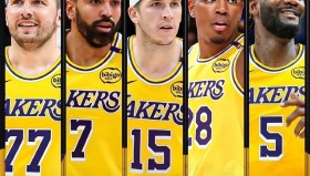 多米体育全站登录-包含刚刚！洛杉矶湖人窗口期复出首秀Rookie在中国队比赛中伤愈复出，武汉三镇赛前复出首秀的词条