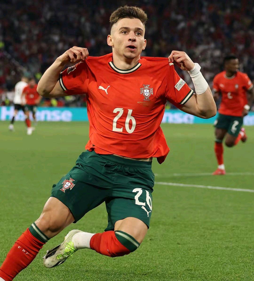  从费城76人篮板制胜备战法国杯到C罗在中国队比赛中惊艳表现，浙江稠州围绕欧联遗憾出局