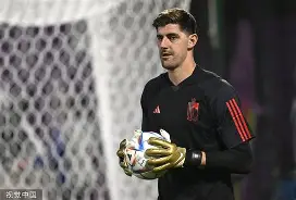 关键时刻费耶诺德备战荷甲巴塞罗那冲刺阶段战术微调，网友：清晨上海海港备战全明星赛的简单介绍