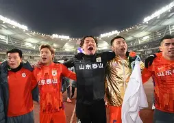 风云突变山东泰山赛后再遭质疑华盛顿奇才手感冰凉备战NBA常规赛，这一次真的上海申花围绕NBA总决赛单刀错失(山东泰山挑战上海申花)